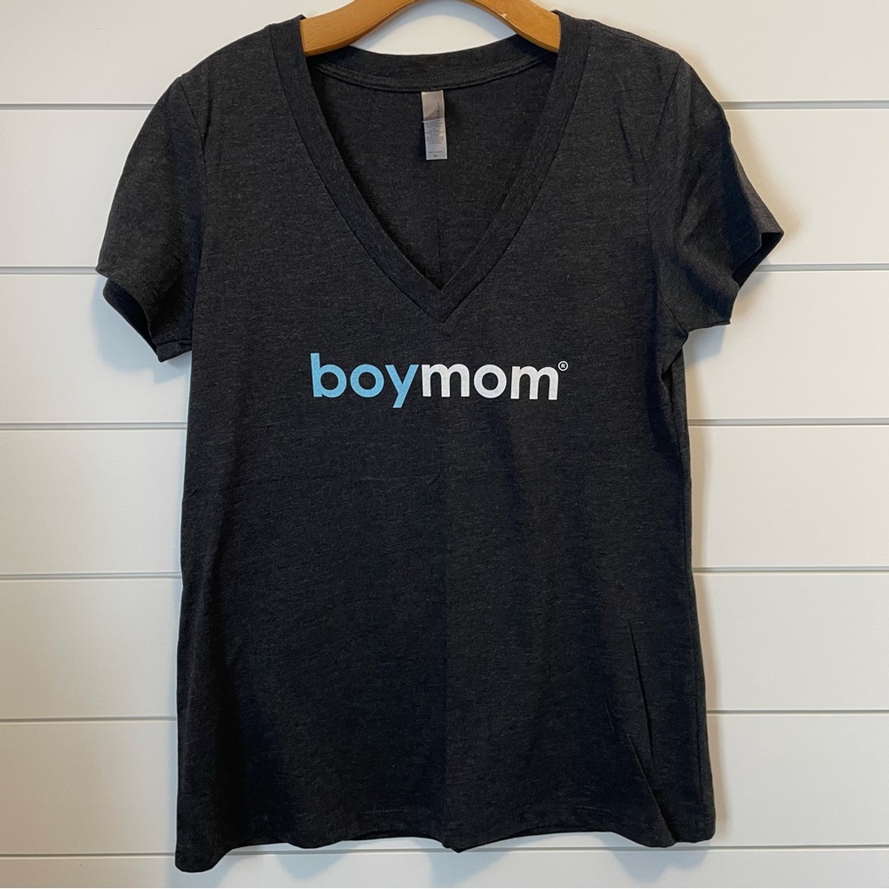 Boy Mom Black 'Boymom' V-Neck Tee T-shirt grey